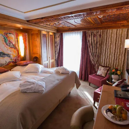Hotel Alex 4*