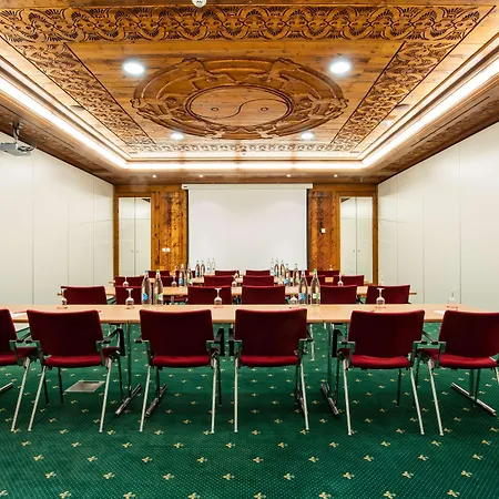 Alex Hotel