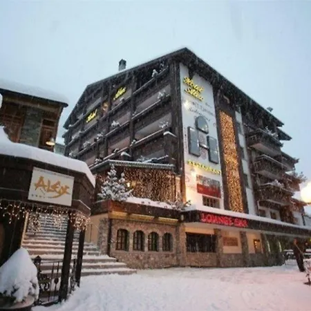 Hotel Alex 4*