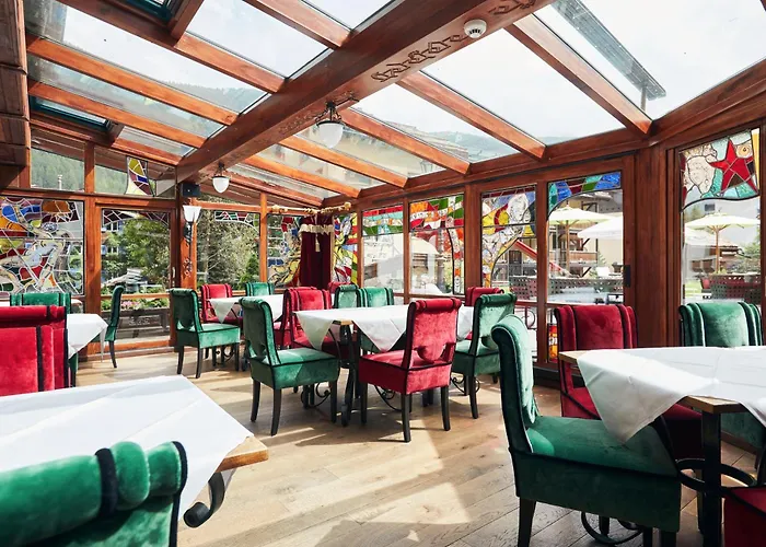 Alex Alpine - & Sports