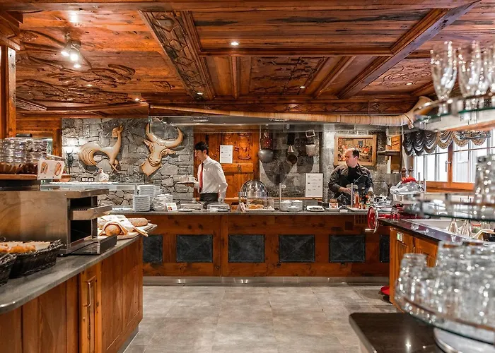 Alex Alpine - & Sports