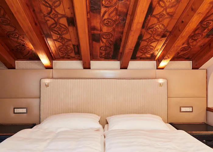 Alex Alpine - & Sports Hotell