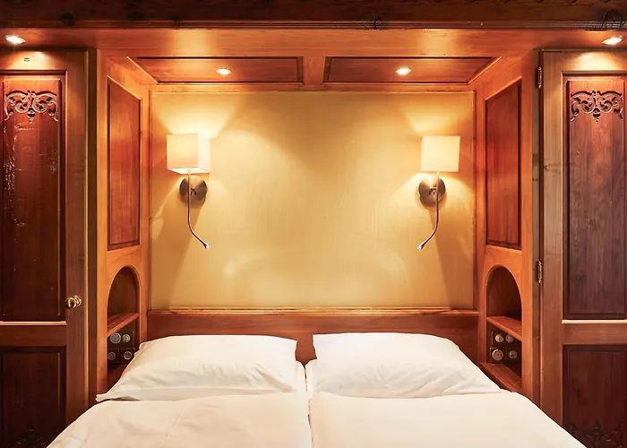 Alex Alpine - & Sports Hotell 4*